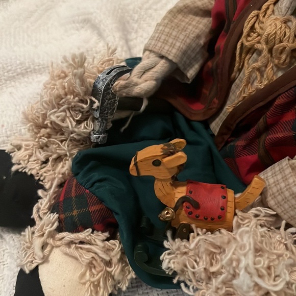 Vintage Grandpa bunny from the Flossie and Floyd Christmas collection - Picture 3 of 4